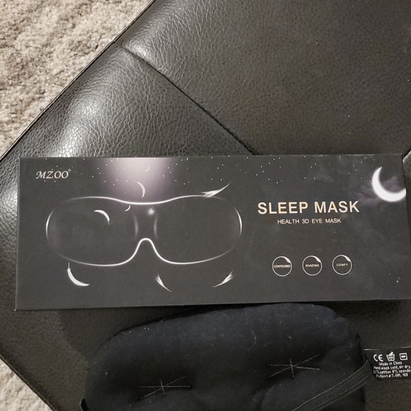 Cushioned sleep mask - Picture 4 of 5